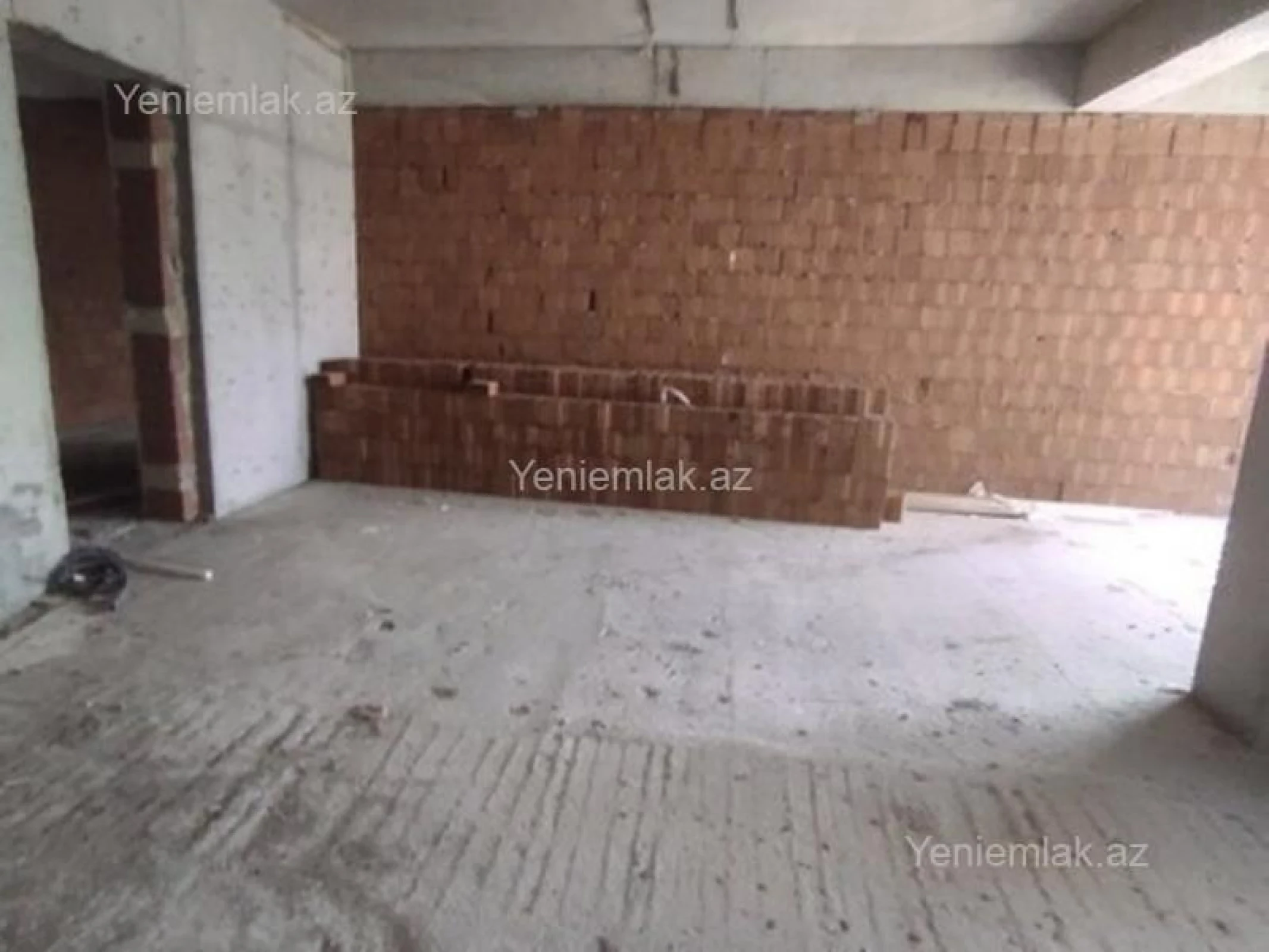 Satılır 5 otaqlı yeni tikili 270 m²