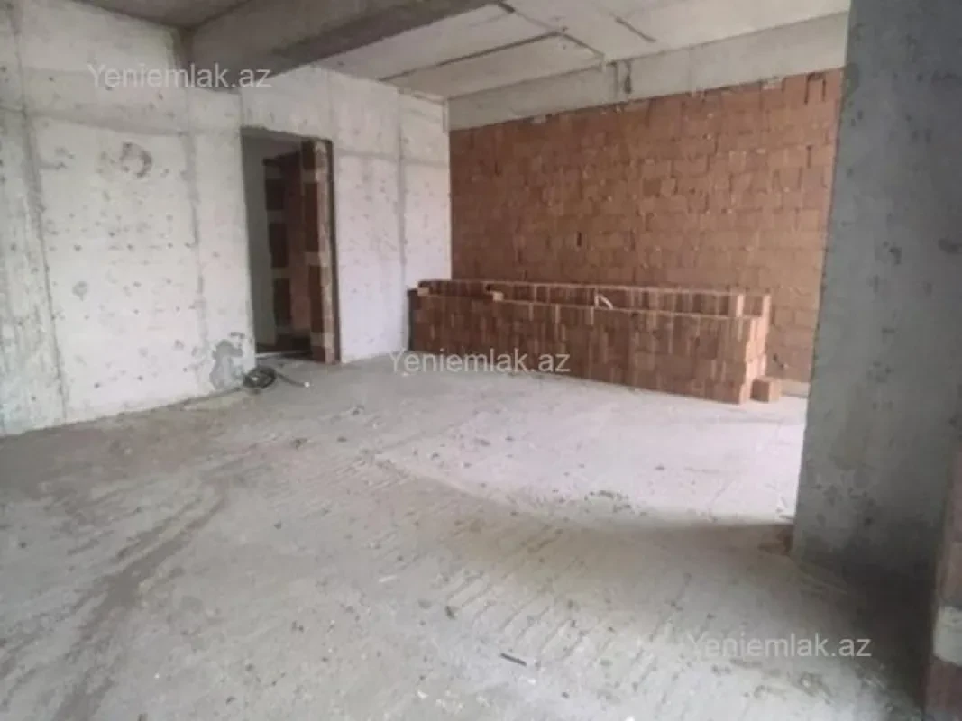 Satılır 5 otaqlı yeni tikili 270 m²