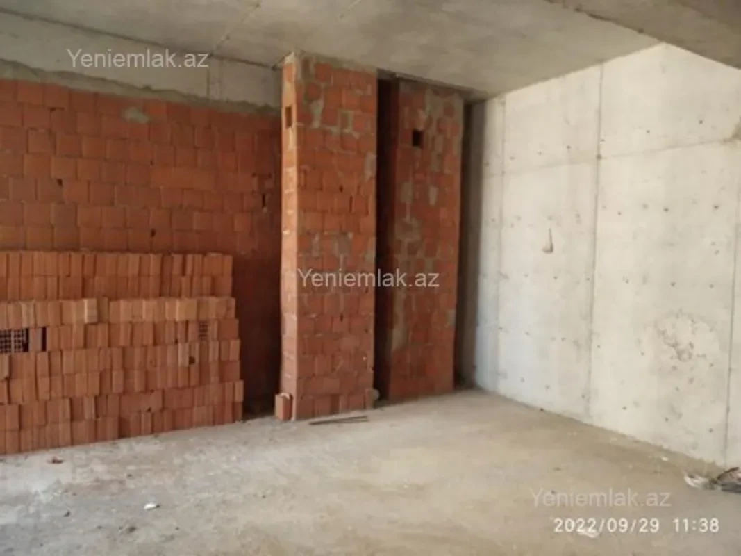 Satılır 5 otaqlı yeni tikili 270 m²