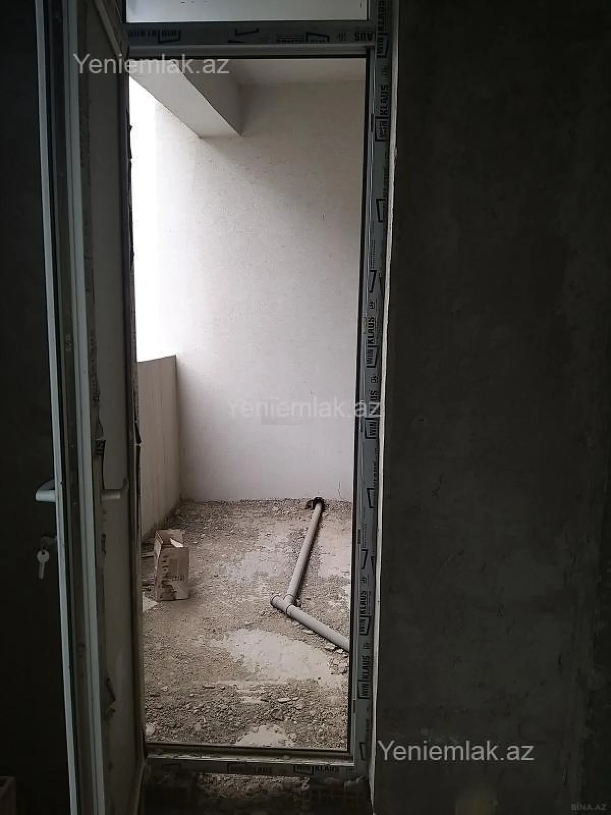 Satılır 1 otaqlı yeni tikili 78.5 m²