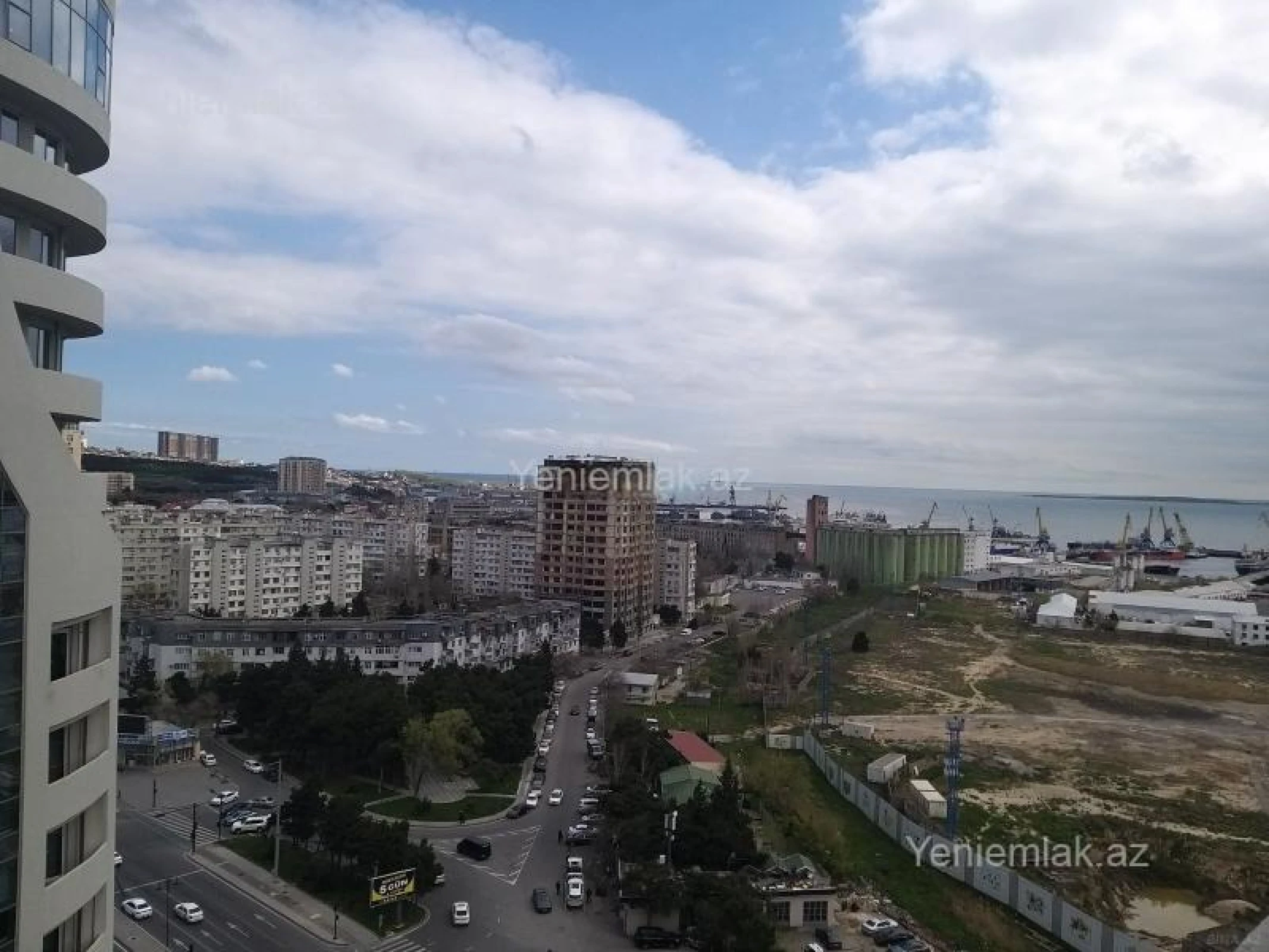 Satılır 1 otaqlı yeni tikili 78.5 m²