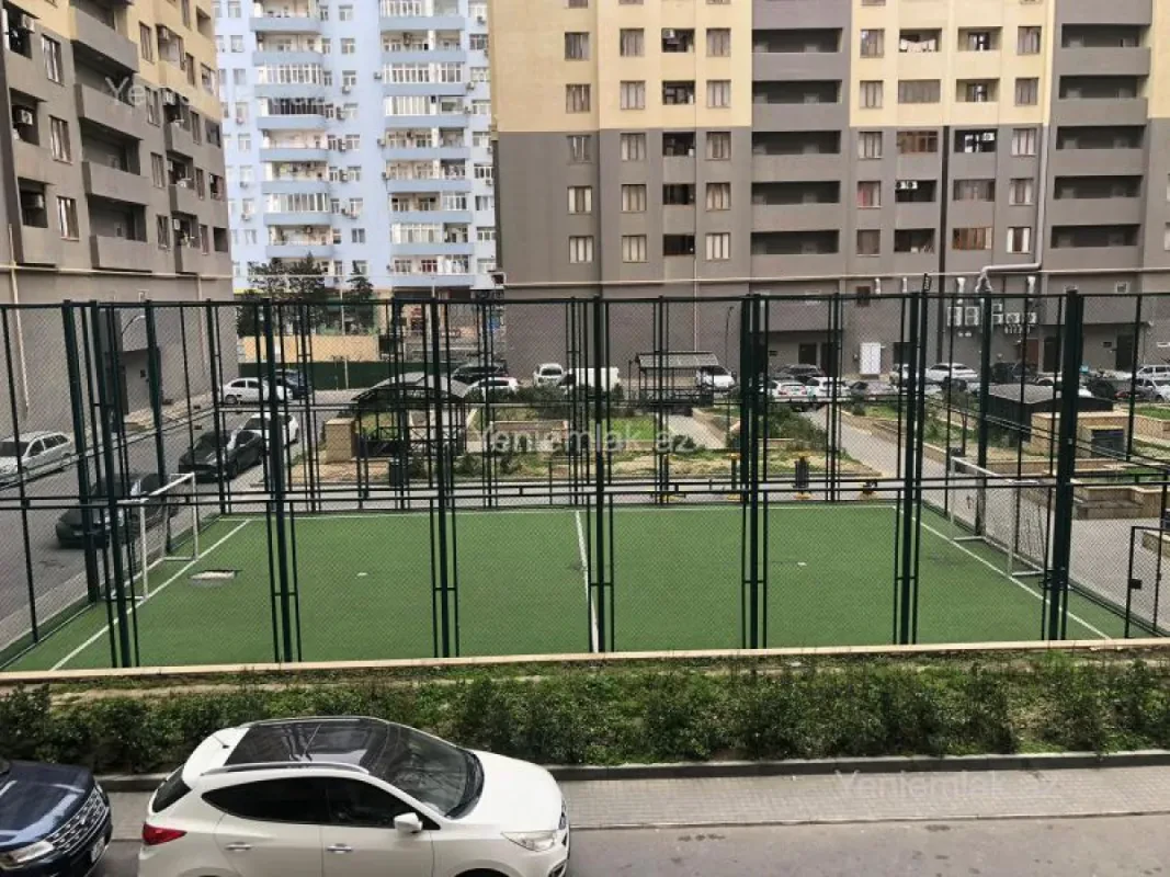 Satılır 4 otaqlı yeni tikili 110 m²