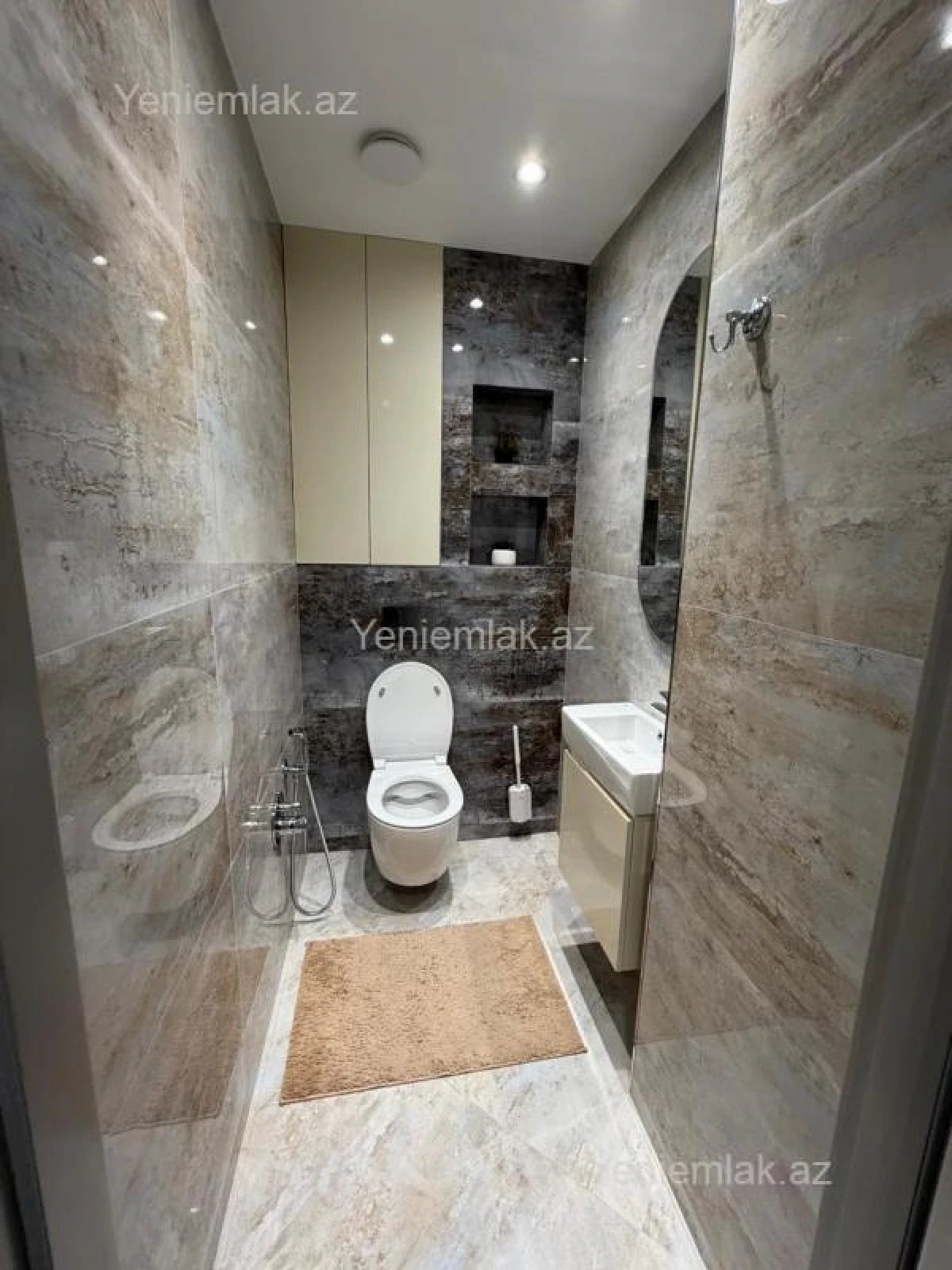 Satılır 3 otaqlı yeni tikili 86 m²