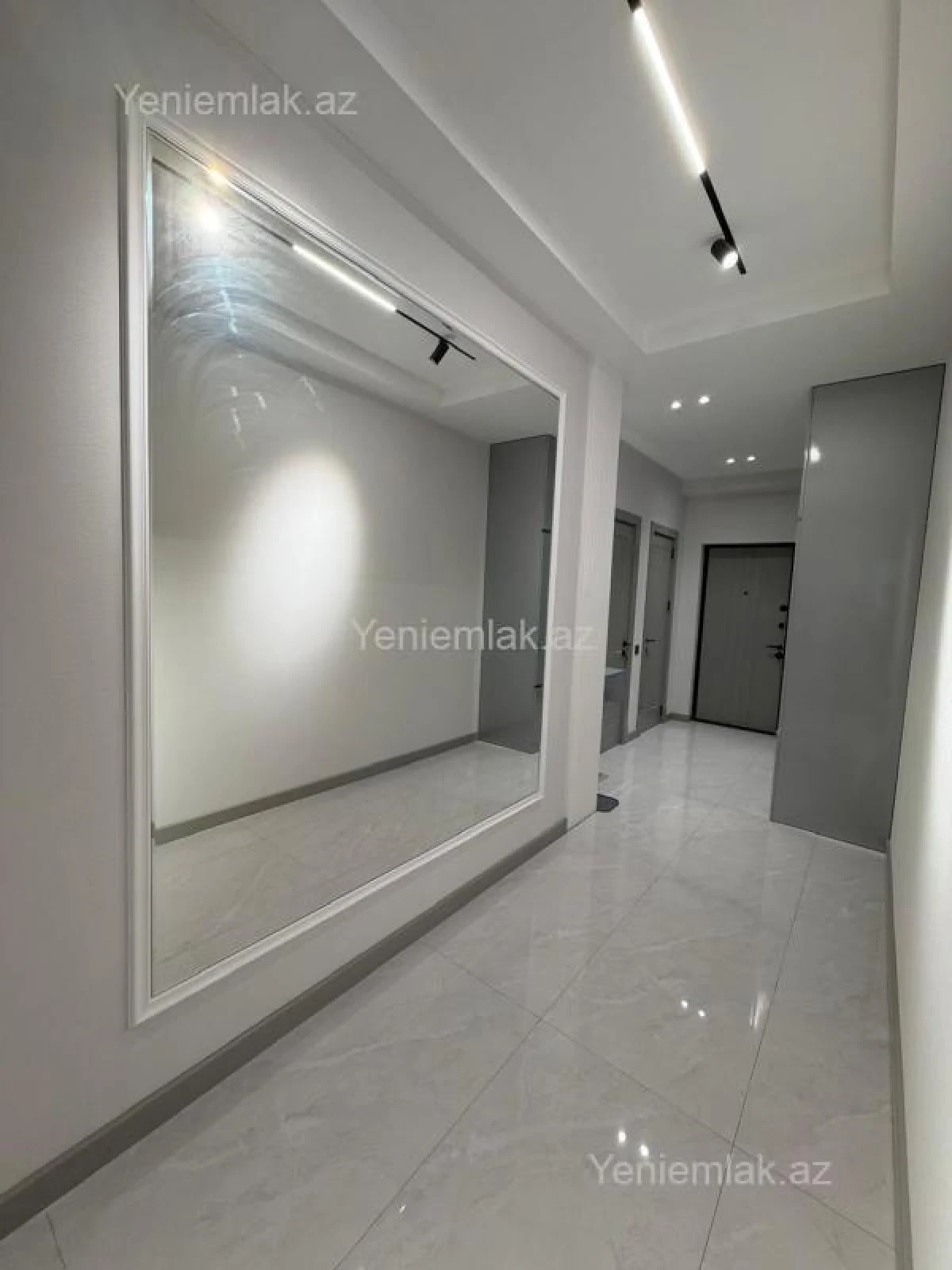 Satılır 3 otaqlı yeni tikili 86 m²