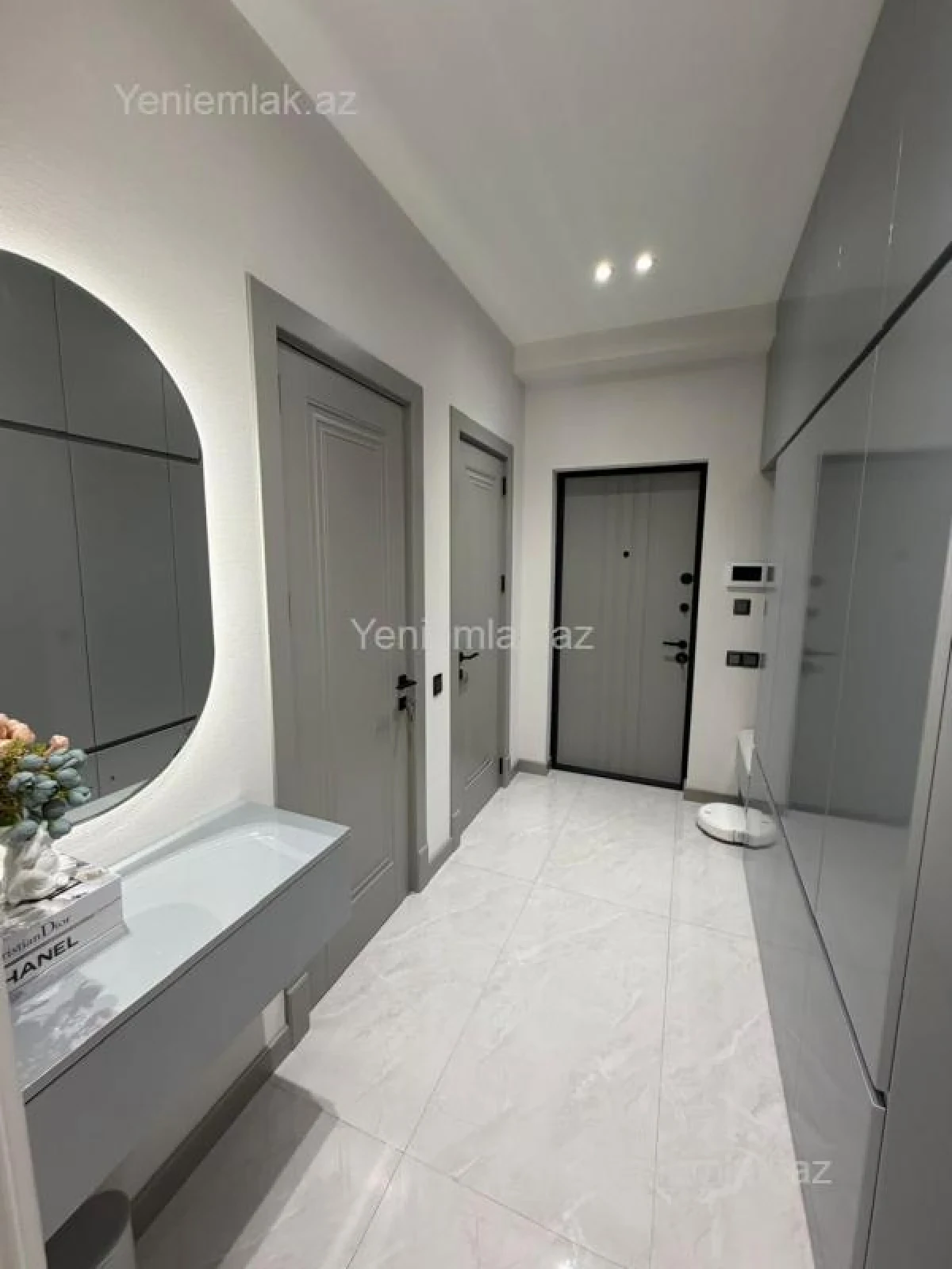 Satılır 3 otaqlı yeni tikili 86 m²