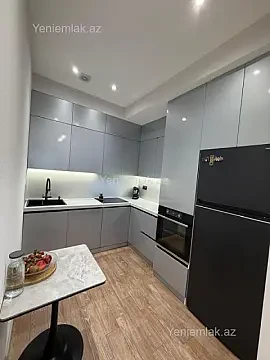 Satılır 3 otaqlı yeni tikili 86 m²