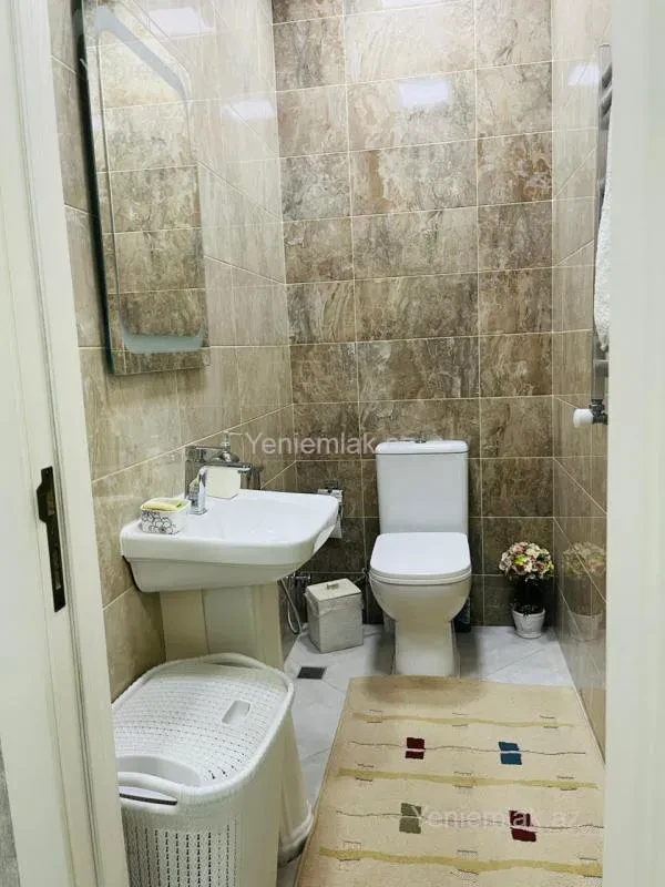 Satılır 4 otaqlı yeni tikili 220 m²