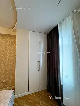 Satılır 4 otaqlı yeni tikili 125 m²
