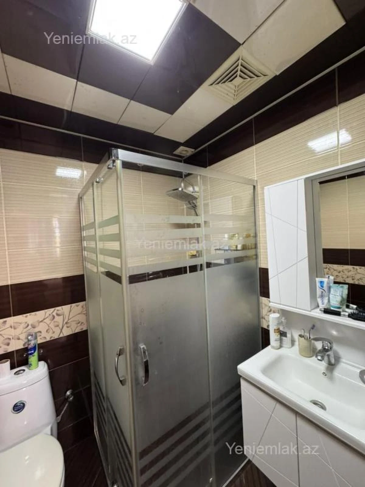 Satılır 4 otaqlı yeni tikili 125 m²