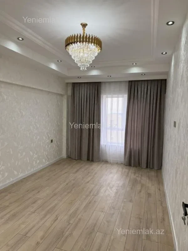 Satılır 2 otaqlı yeni tikili 60 m²