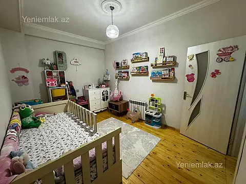 Satılır 3 otaqlı yeni tikili 78 m²
