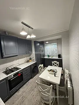 Satılır 2 otaqlı köhnə tikili 70 m²
