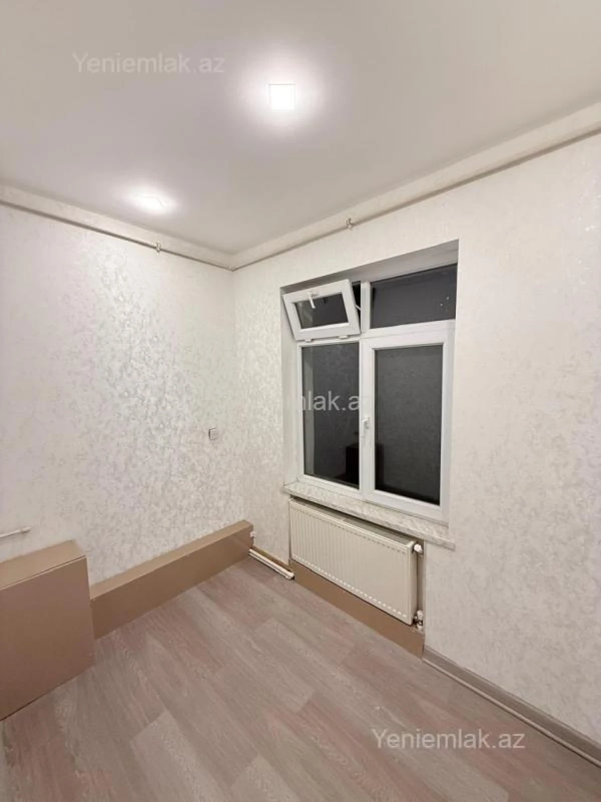 Satılır 2 otaqlı köhnə tikili 33 m²