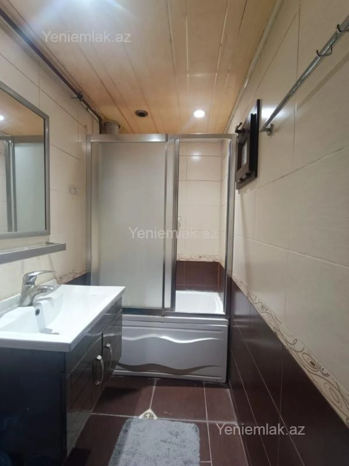 Satılır 3 otaqlı köhnə tikili 85 m²