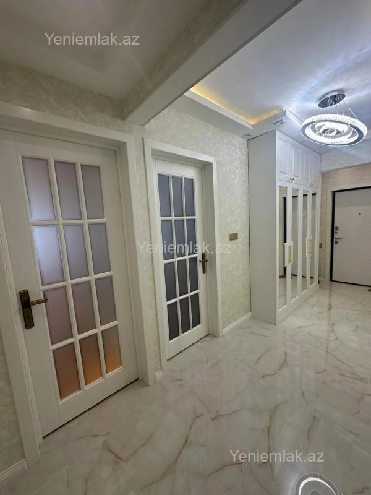 Satılır 3 otaqlı köhnə tikili 95 m²