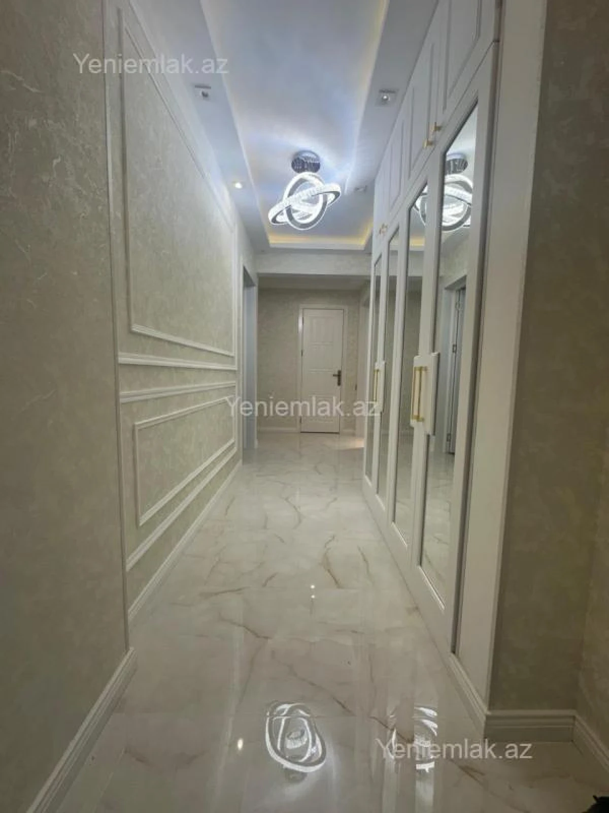 Satılır 3 otaqlı köhnə tikili 95 m²