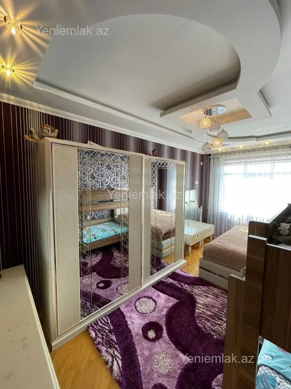 Satılır 2 otaqlı yeni tikili 90 m²