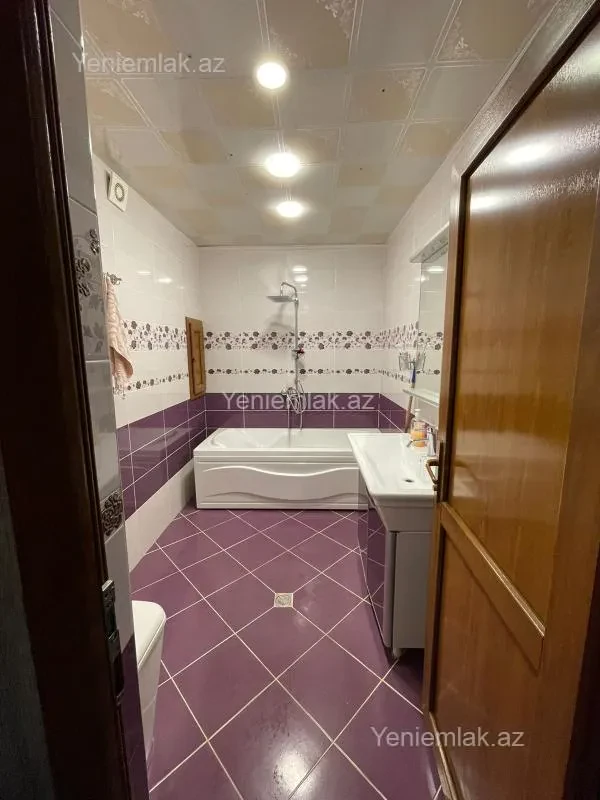 Satılır 2 otaqlı yeni tikili 90 m²