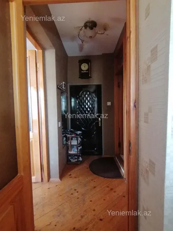Satılır 2 otaqlı köhnə tikili 55 m²