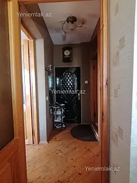 Satılır 2 otaqlı köhnə tikili 55 m²