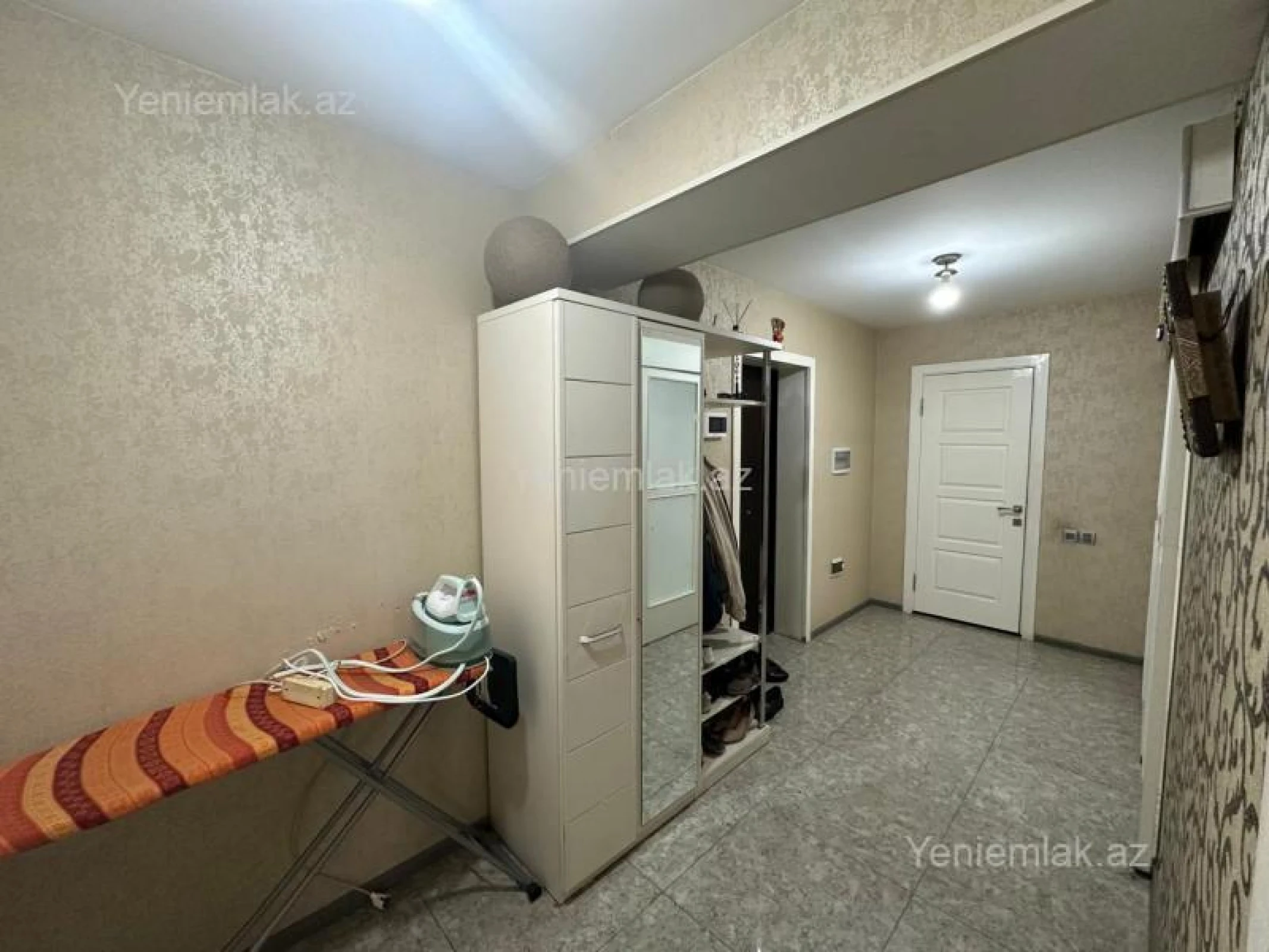 Satılır 3 otaqlı yeni tikili 101 m²