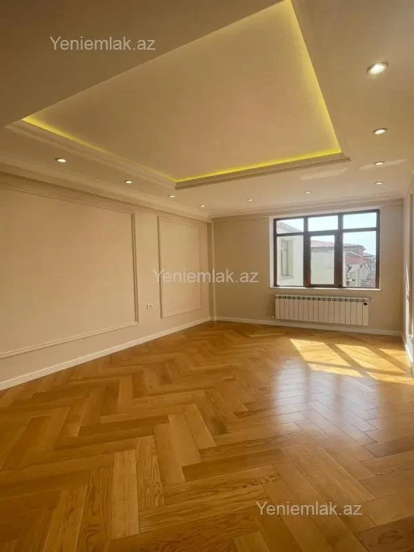Satılır 3 otaqlı yeni tikili 134 m²