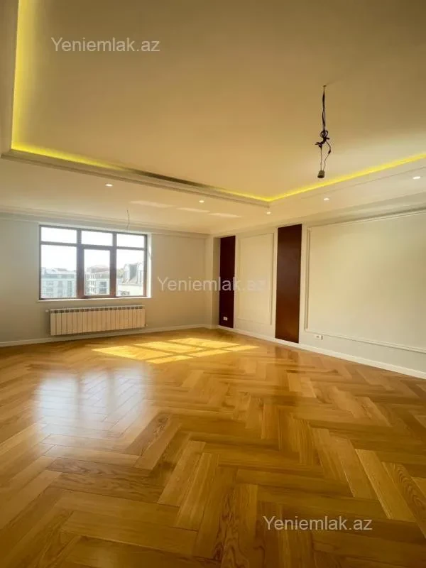 Satılır 3 otaqlı yeni tikili 134 m²