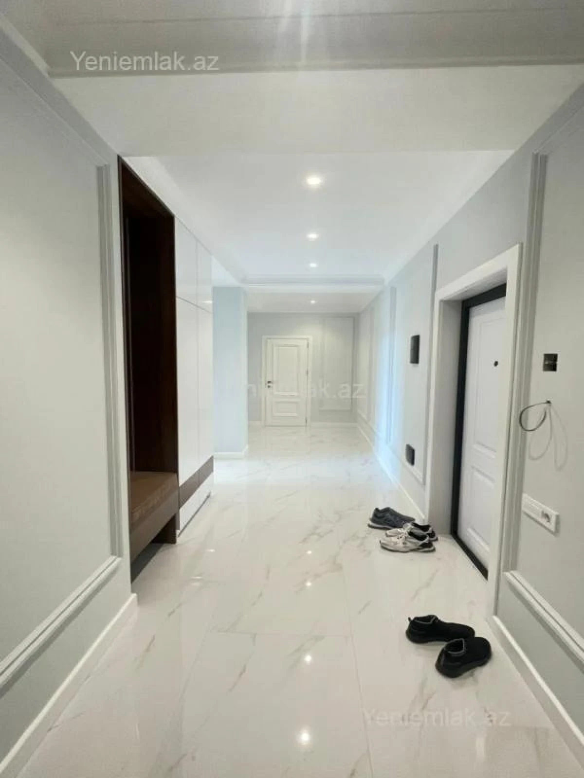 Satılır 3 otaqlı yeni tikili 134 m²