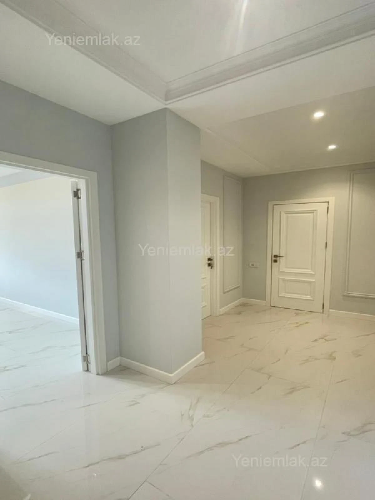 Satılır 3 otaqlı yeni tikili 134 m²
