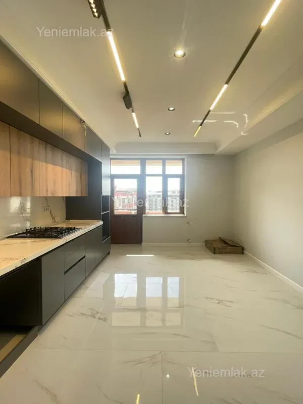 Satılır 3 otaqlı yeni tikili 134 m²