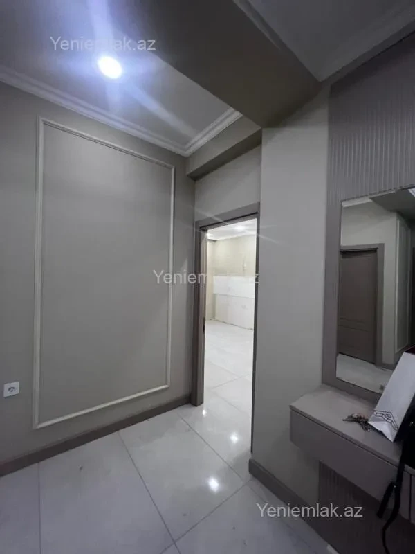 Satılır 2 otaqlı yeni tikili 82.5 m²