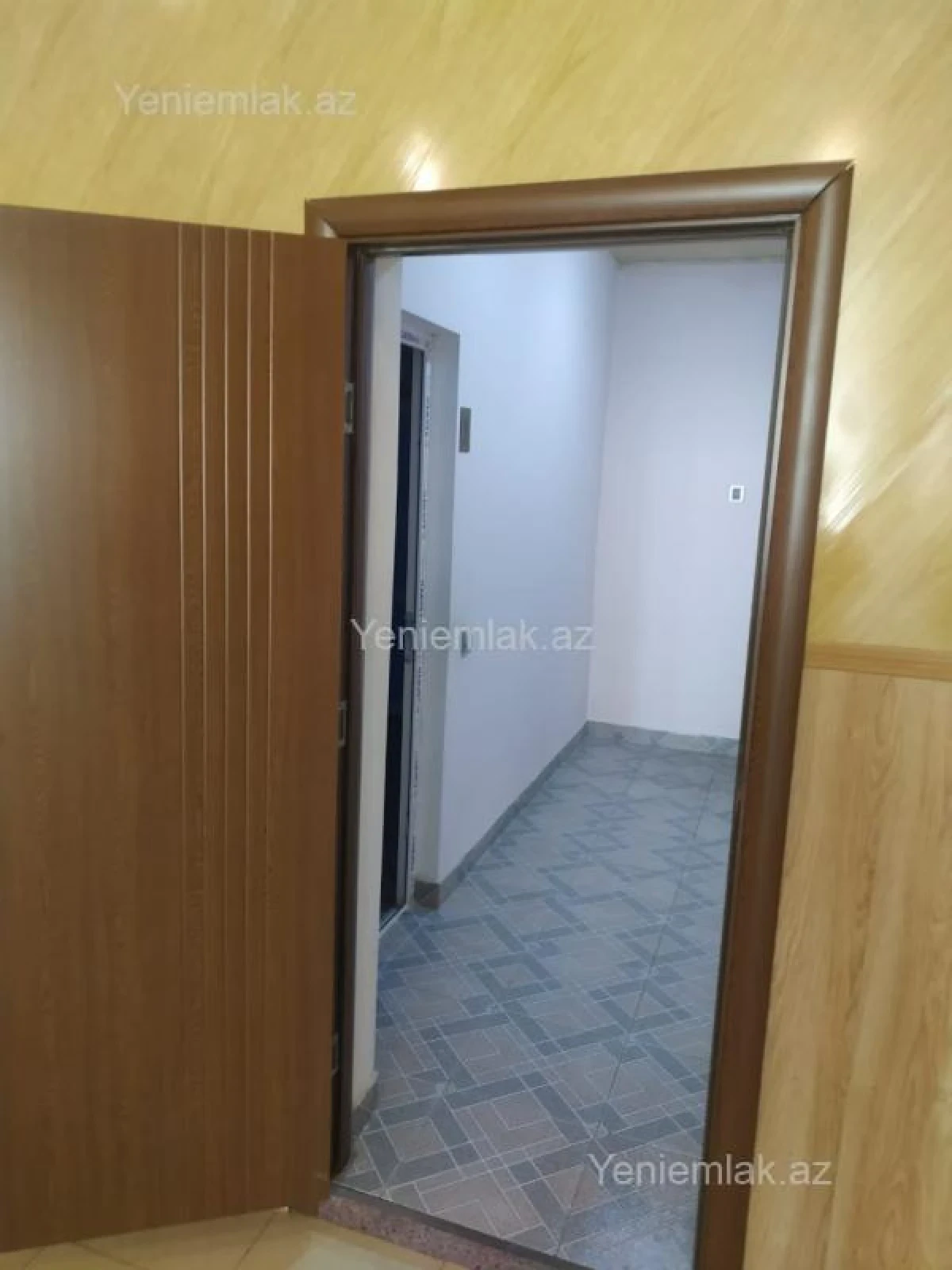Satılır 3 otaqlı obyekt 300 m²
