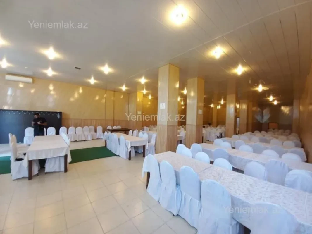 Satılır 3 otaqlı obyekt 300 m²