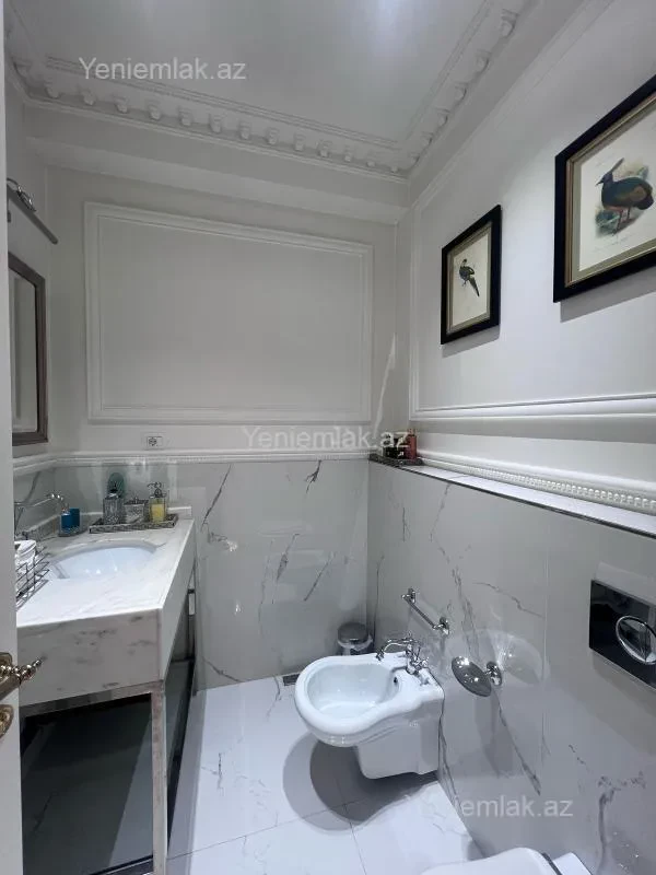 Satılır 4 otaqlı yeni tikili 209 m²