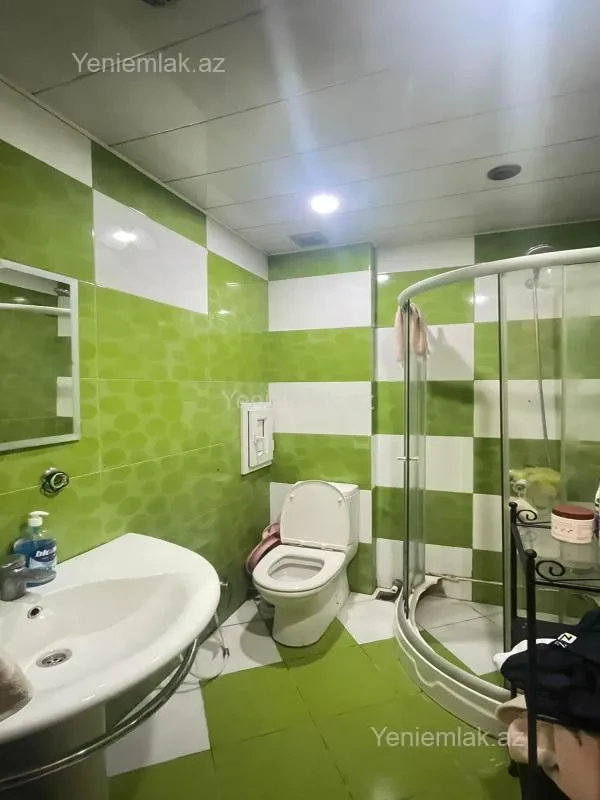 Satılır 3 otaqlı yeni tikili 140 m²