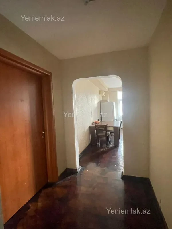 Satılır 3 otaqlı yeni tikili 140 m²