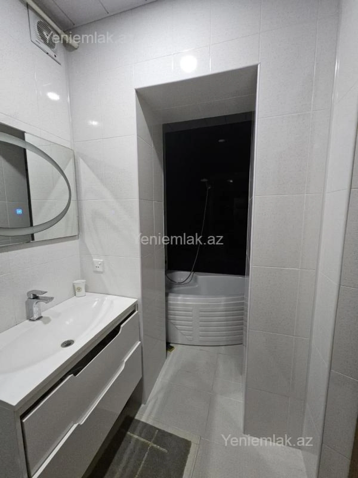 Satılır 3 otaqlı köhnə tikili 87 m²
