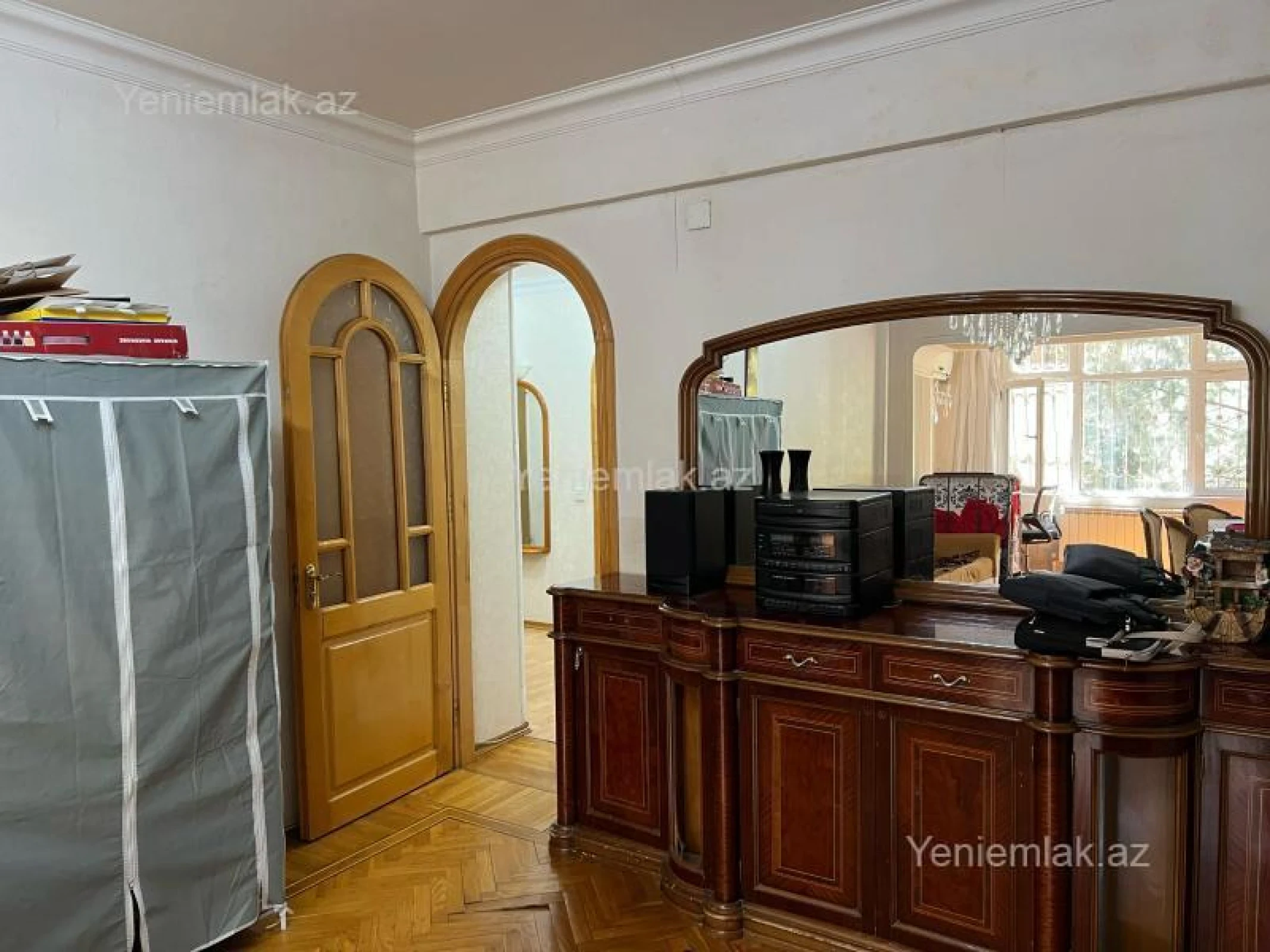 Satılır 1 otaqlı köhnə tikili 50 m²