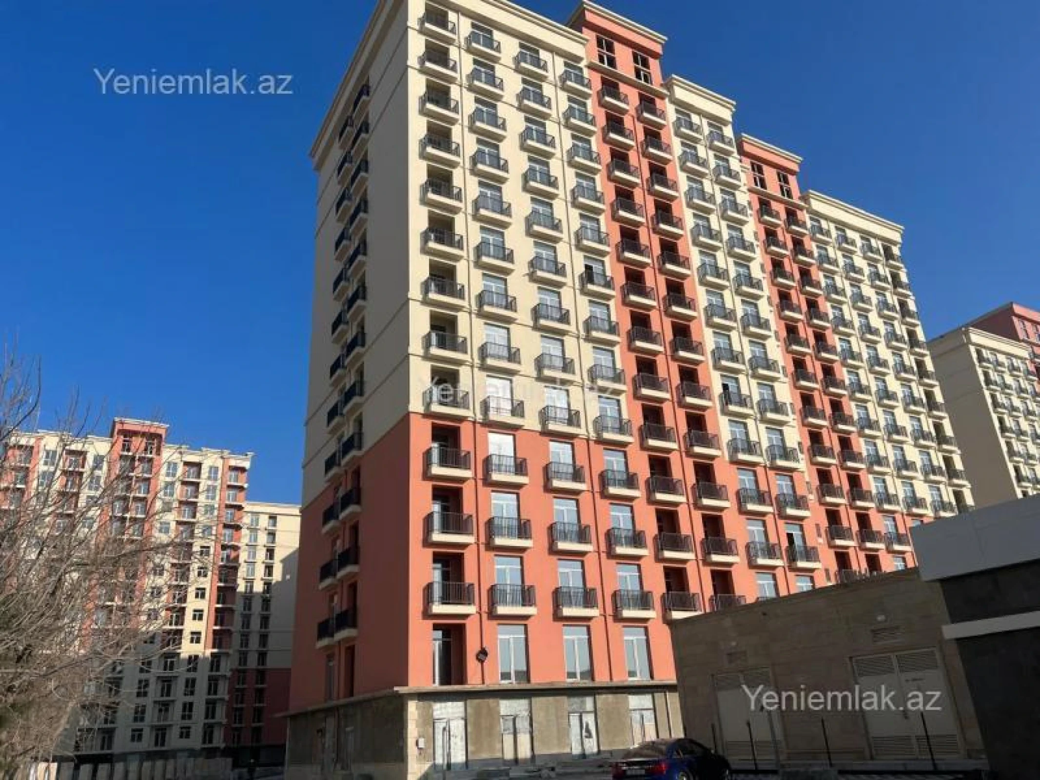 Satılır 3 otaqlı yeni tikili 8 m²