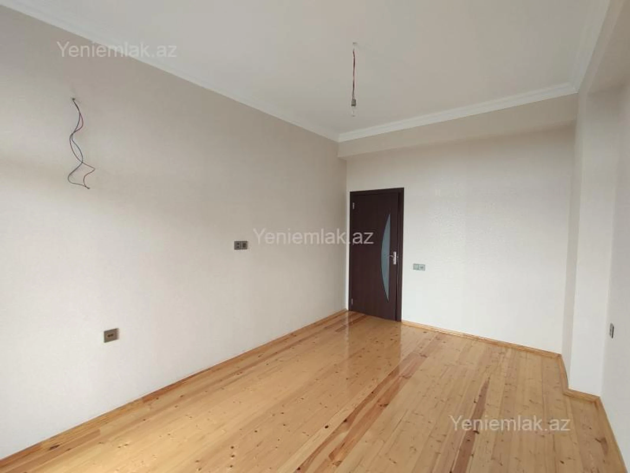 Satılır 3 otaqlı yeni tikili 115 m²