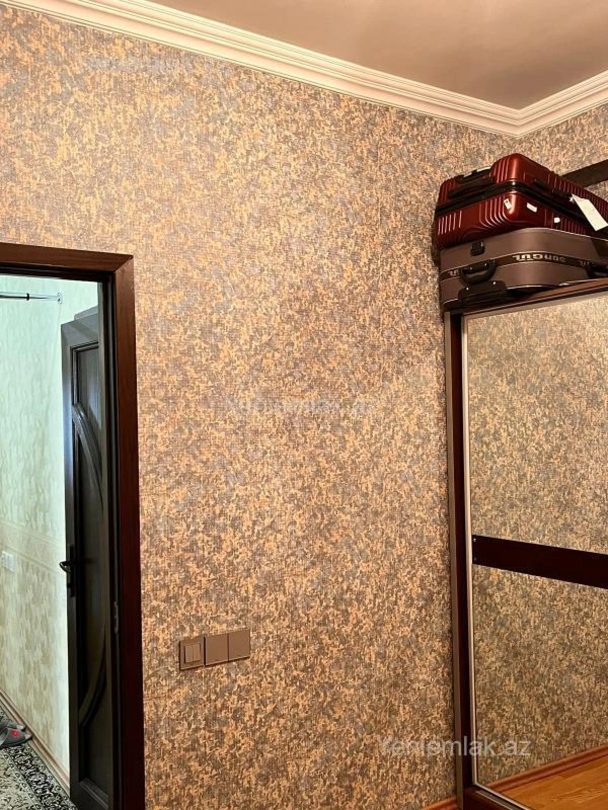 Satılır 4 otaqlı yeni tikili 135 m²