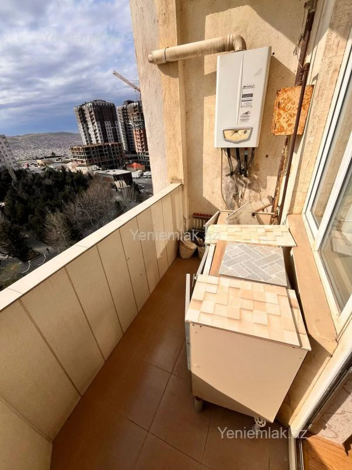 Satılır 4 otaqlı yeni tikili 135 m²