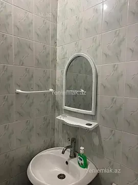 Satılır 1 otaqlı köhnə tikili 40 m²