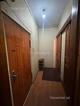 Satılır 1 otaqlı köhnə tikili 40 m²