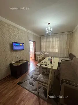 Satılır 1 otaqlı köhnə tikili 40 m²