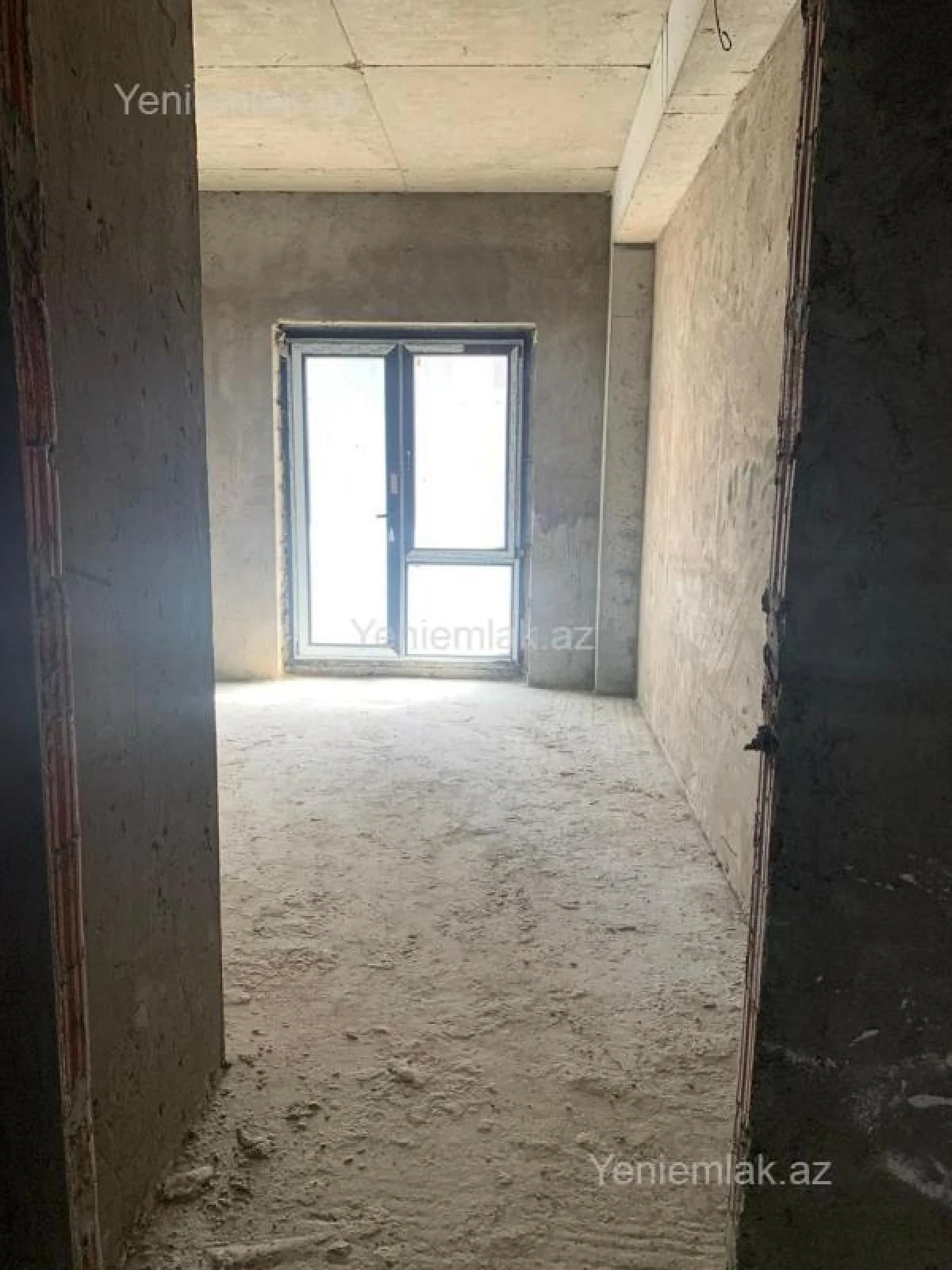 Satılır 3 otaqlı yeni tikili 120 m²