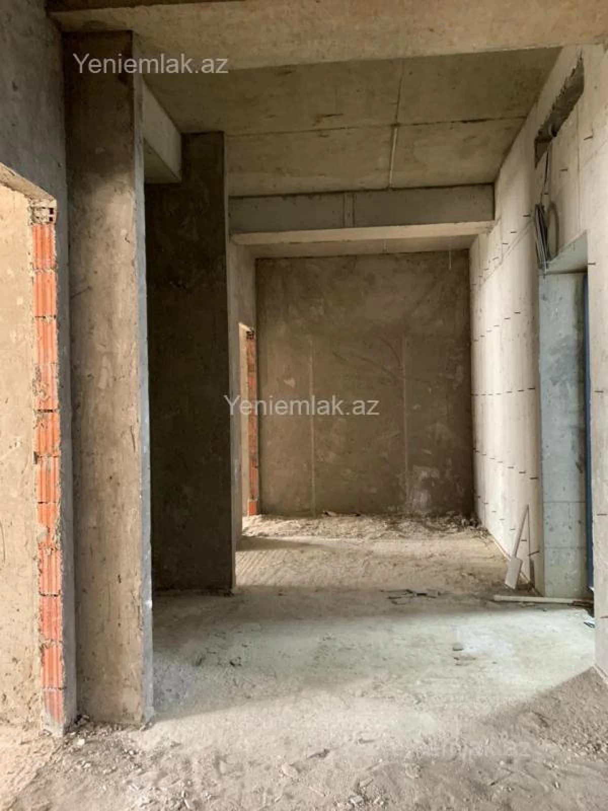 Satılır 3 otaqlı yeni tikili 120 m²