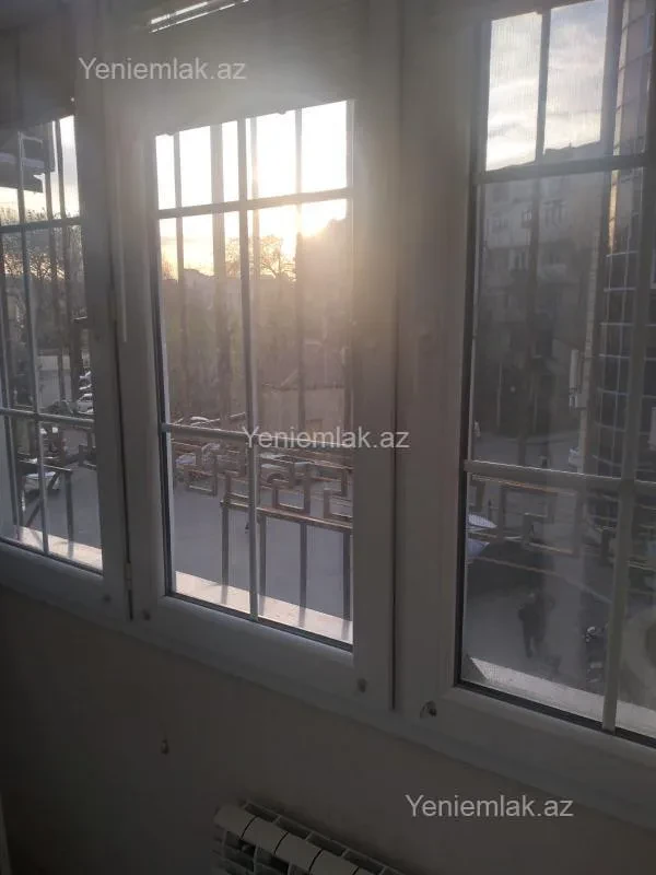 Satılır 3 otaqlı yeni tikili 150 m²