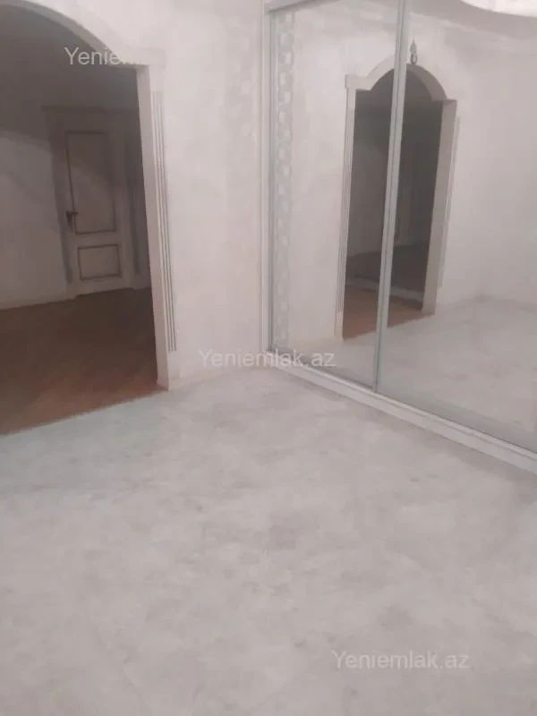 Satılır 3 otaqlı yeni tikili 150 m²