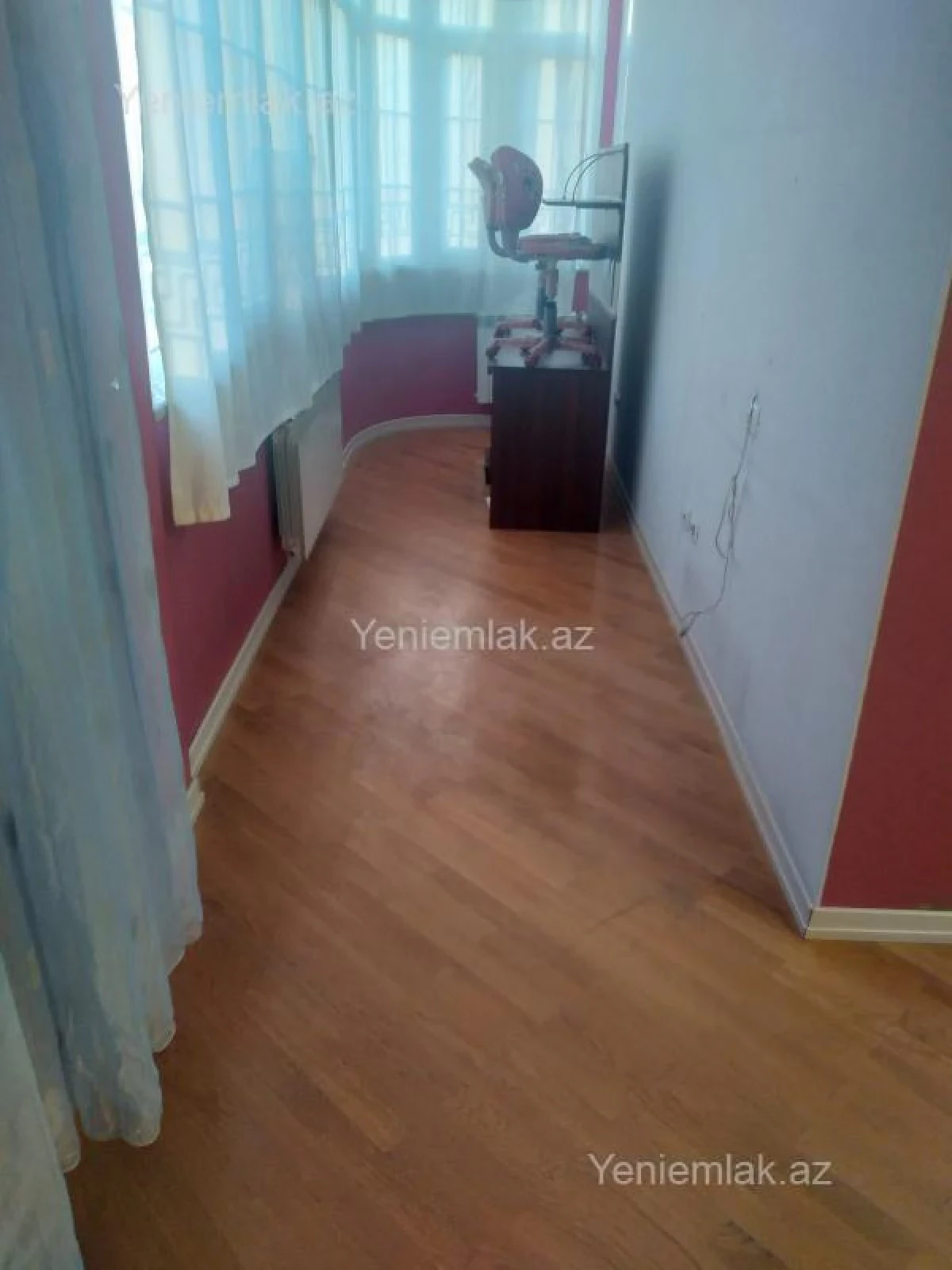 Satılır 3 otaqlı yeni tikili 150 m²